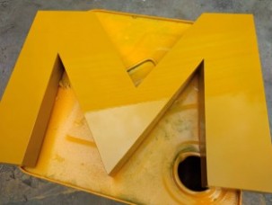 ตัวอักษรโลหะทำสีพ่นรถ2