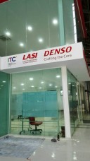 อะคิลิคสำสีติดบนแผ่นอะคิลิค3