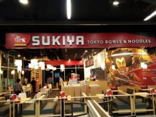 พลาสวูดทำสี ติดบนคอมโพสิท2